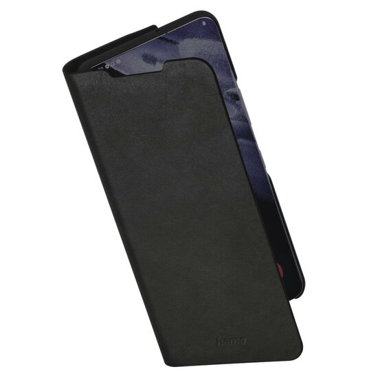 Hama Guard Pro Booklet Voor Samsung Galaxy S22 (5G) Zwart